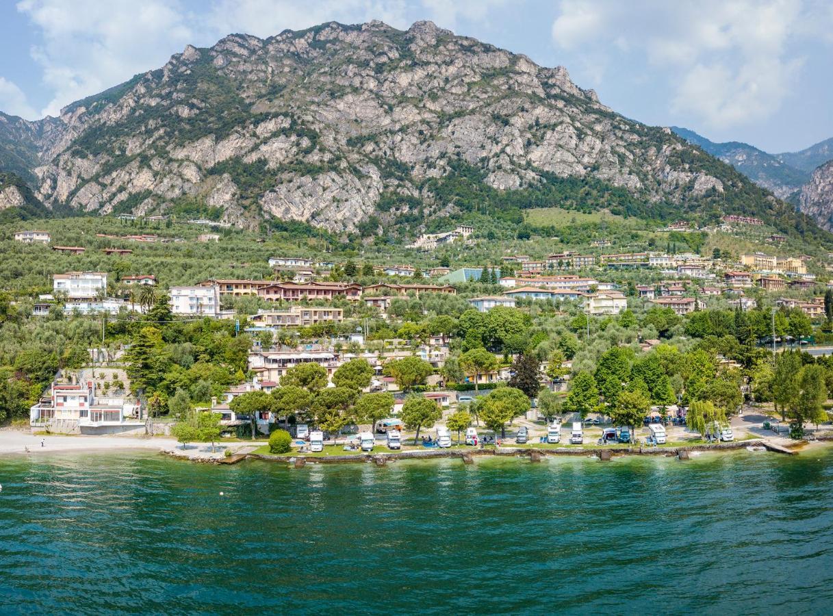 Camping Park Garda Limone sul Garda Exteriör bild