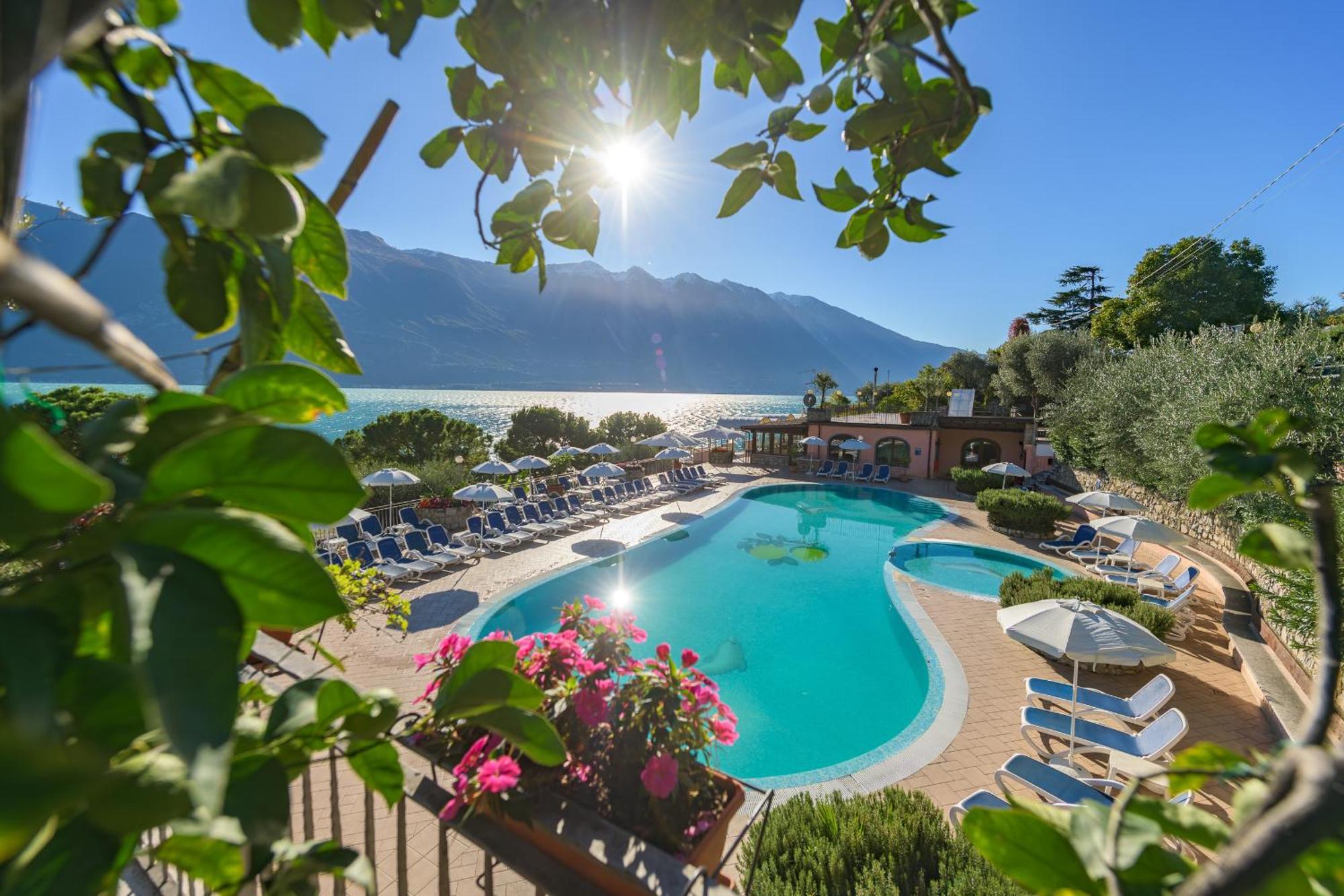 Camping Park Garda Limone sul Garda Exteriör bild