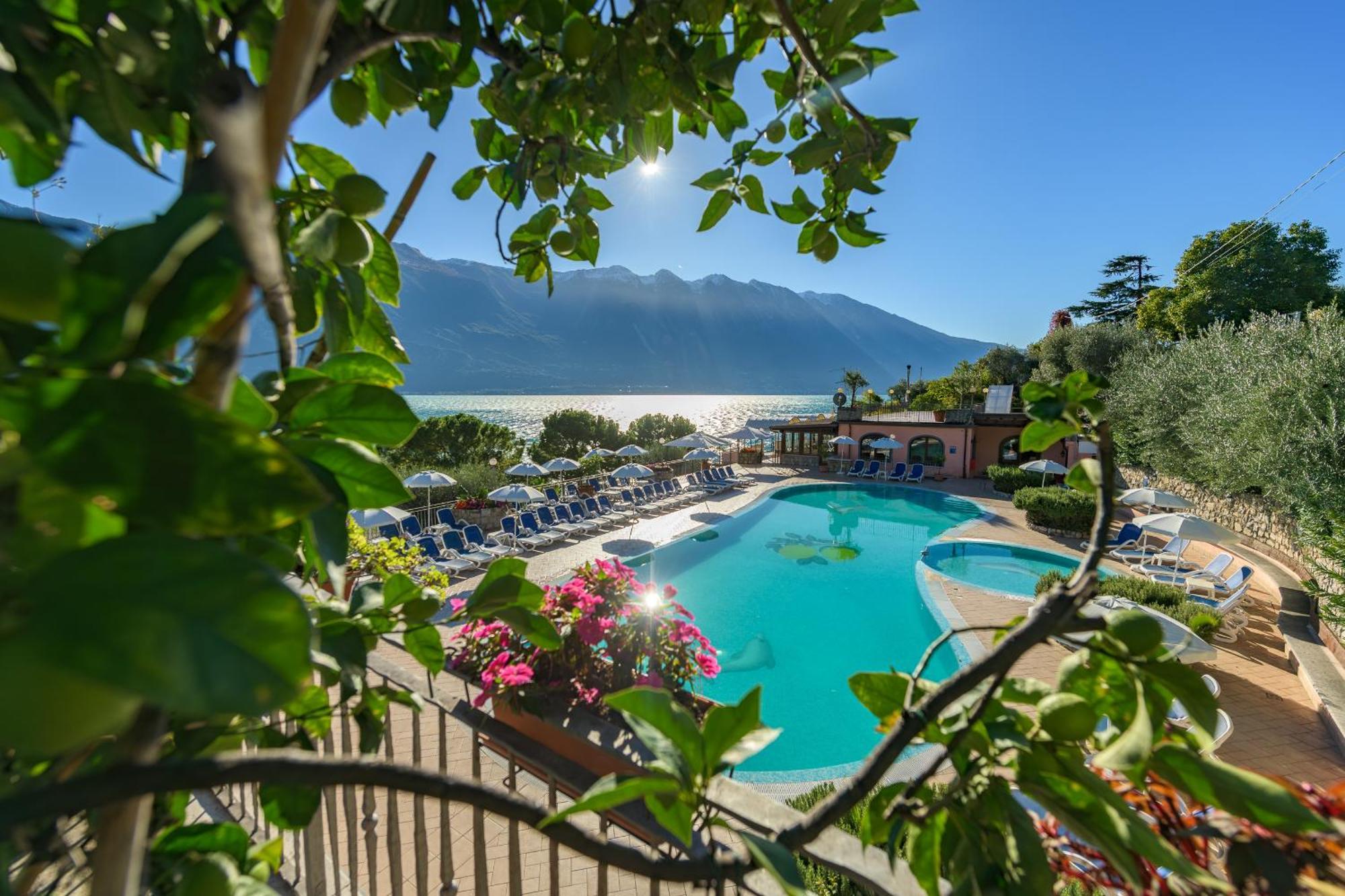 Camping Park Garda Limone sul Garda Exteriör bild
